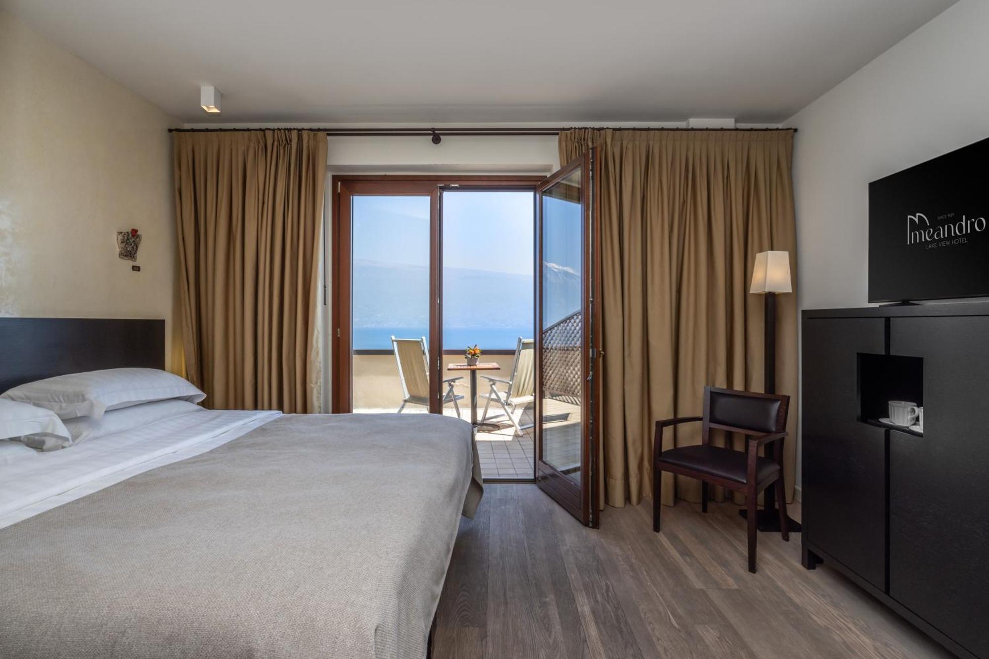 Hotel Meandro - Lake View Gargnano Pokój zdjęcie